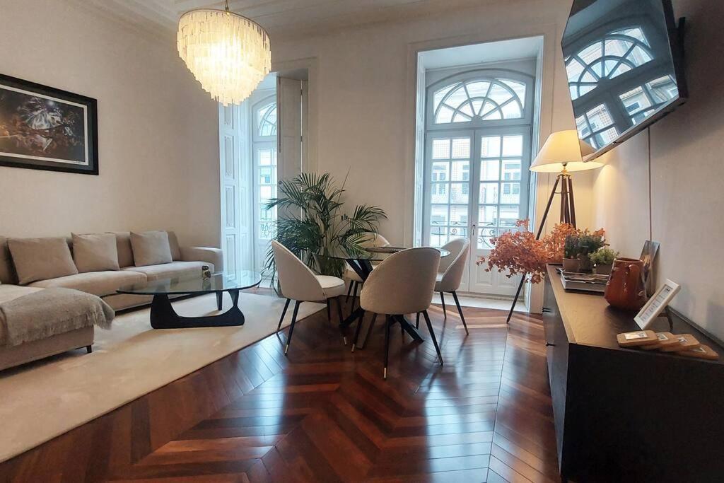Dream On - Clerigos Tower Apartment Porto Bagian luar foto